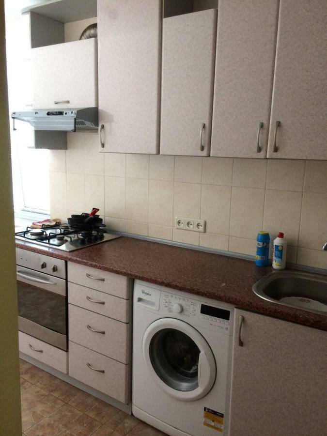 Room In The Guest House โอเดสซา ภายนอก รูปภาพ